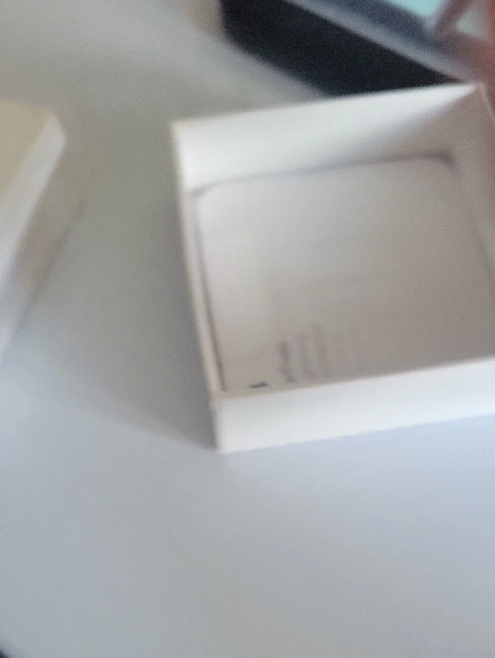 Apple EarPods with Lightning Connector - White